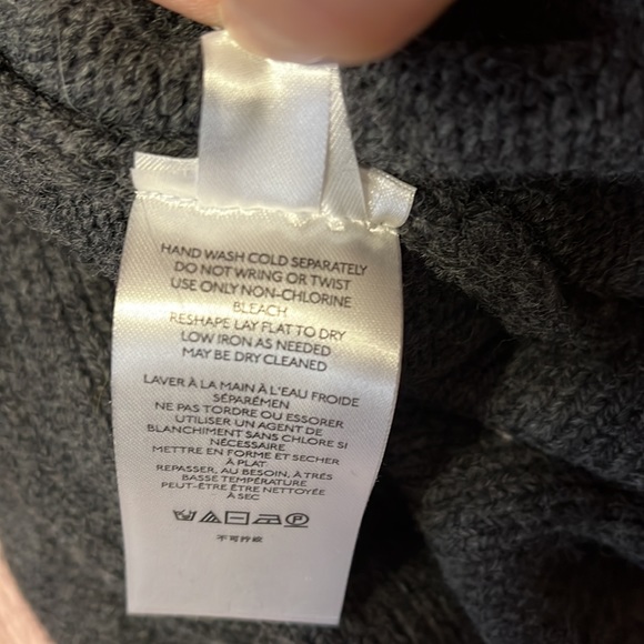 Funnel Neck Sweater w/wide cuffed sleeves - Picture 4 of 5